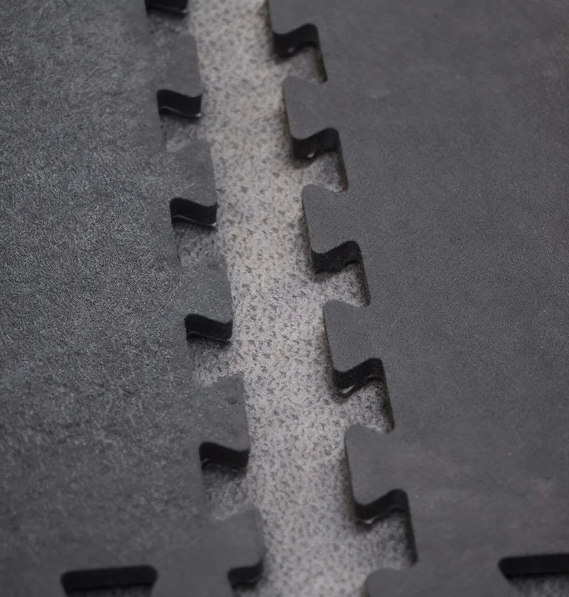 Amoeba Top 4 Side Interlock Stable Mat 6ft x 4ft x 14mm | Heavy Duty Rubber Horse Stable Mat