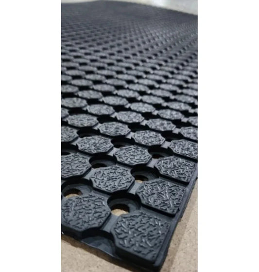 Anti-fatigue rubber pool mat 90cm x1.8m x 10mm
